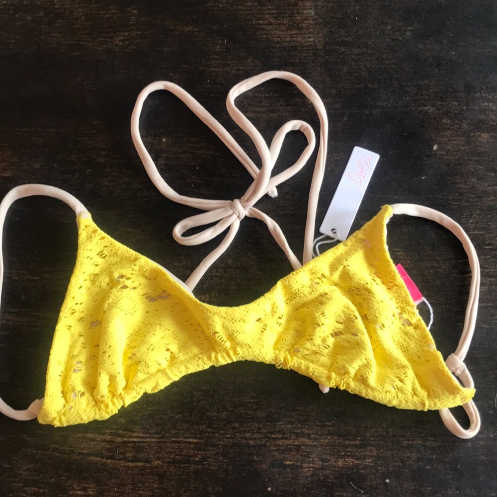 New LOLLI swim crochet bikini top M